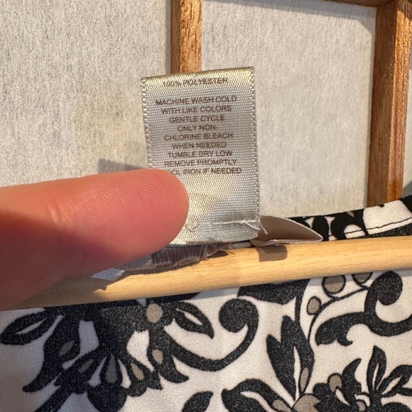 Loft sleeveless blouse floral print - Picture 5 of 7